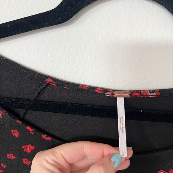 Free People To the Tropics Black Floral Blouson Sleeve Top - Picture 7 of 9